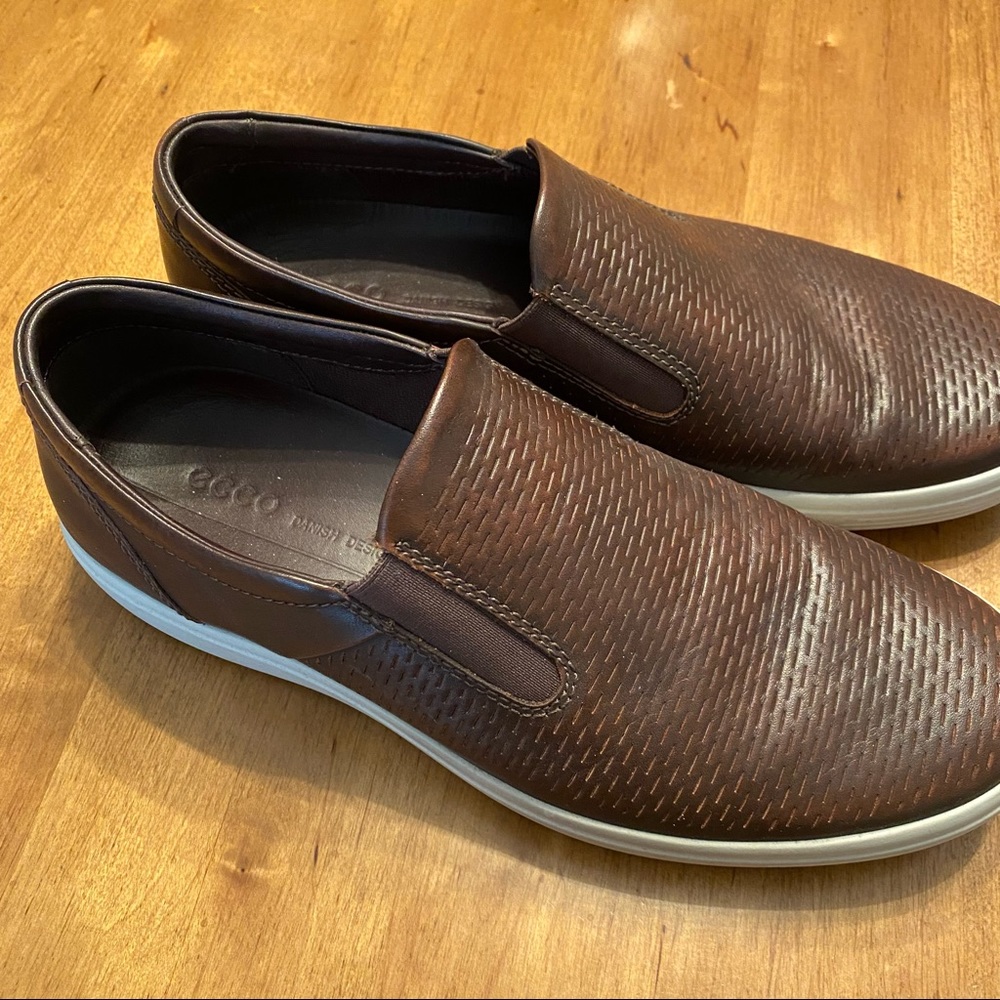 Ecco Brown Leather Slip On Loafers